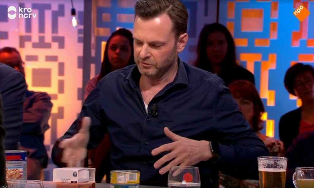 Bij Jinek: 'Dolfijnvriendelijke tonijn is totale flauwekul' – Teun van